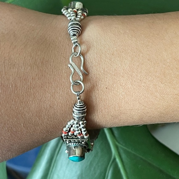 Tibetan silver gemstone ethnic bracelets - Picture 8 of 14